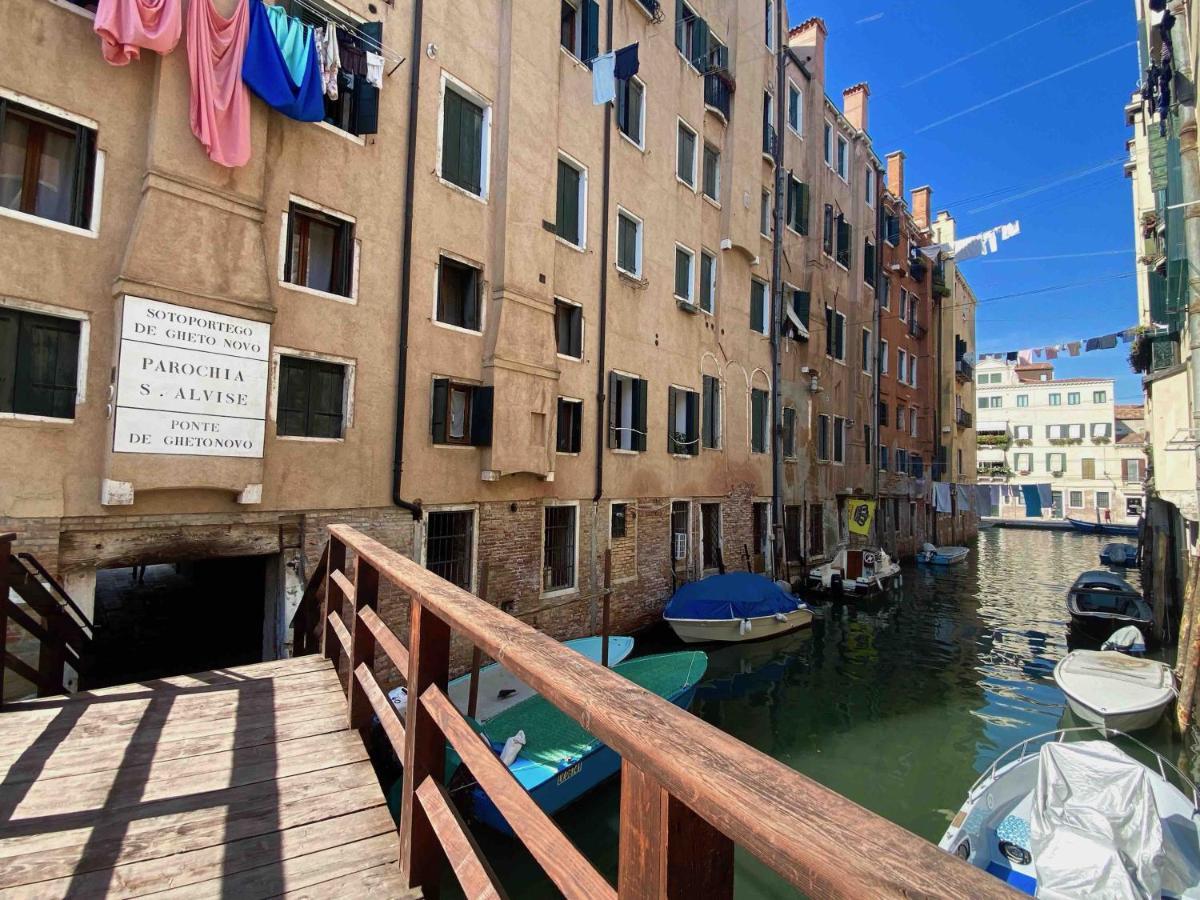 Art Painting Apartment With Canal View Venedig Exterior foto